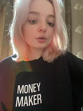 aka Blonde online show from March 2026 08:59:02 AM