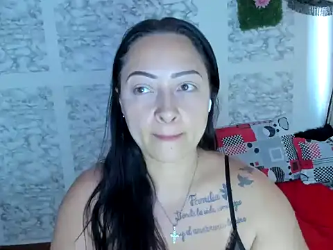 XXXStephanie XXX online show from April 2026 09:53:01 PM