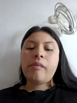 yessica gomez01 online show from February 2026 02:24:02 PM