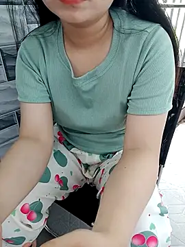 EnzxMoon02 online show from March 2026 04:50:01 AM