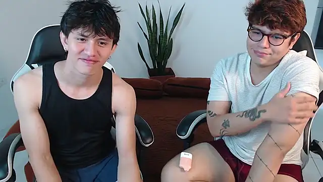 DarrenColleen online show from April 2026 03:15:02 PM