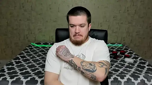 Well boy online show from April 2026 04:22:01 AM