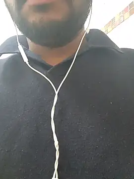 crazygu14456 online show from June 2026 03:33:01 PM