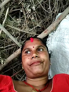 Snapshot of Hot_di97 chatting on July 2026 03:19:02 AM Hot di97 online show from July 2026 03:19:02 AM