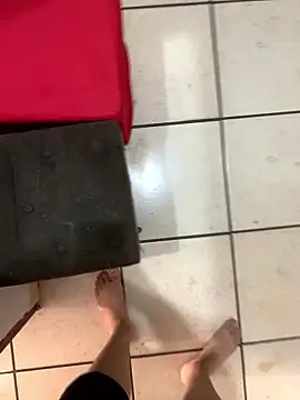 Snapshot of jhon01605 chatting on January 2026 07:19:01 PM jhon01605 online show from January 2026 07:19:01 PM