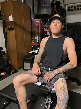 Snapshot of brngitdwn chatting on February 2026 02:51:01 AM brngitdwn online show from February 2026 02:51:01 AM