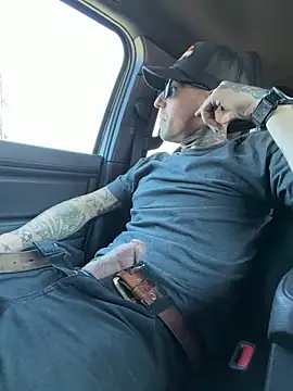 Snapshot of brngitdwn chatting on March 2026 07:13:02 PM brngitdwn online show from March 2026 07:13:02 PM