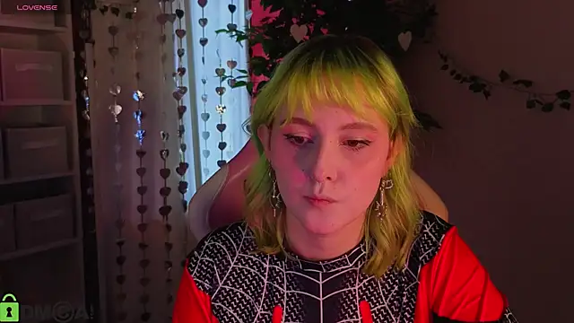 Roziett Belle online show from February 2026 09:08:01 AM