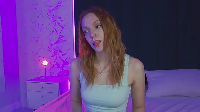 AvaLarson online show from April 2026 12:47:02 PM