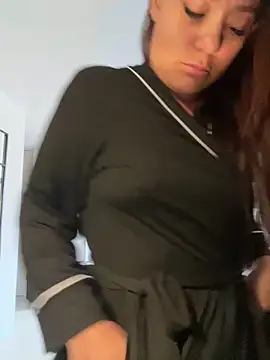 Pretty  Milf online show from June 2026 11:37:02 AM