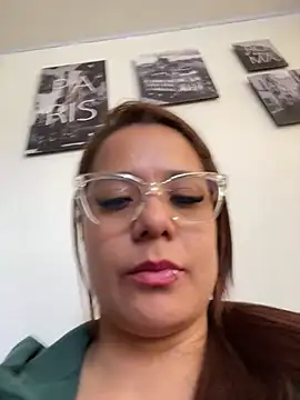 Pretty  Milf online show from July 2026 04:23:02 PM