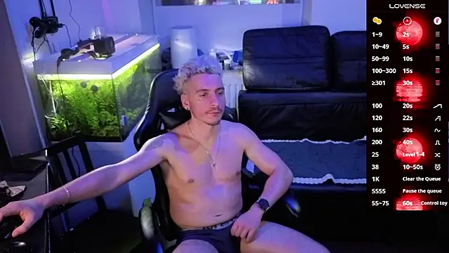 Rayzel White online show from February 2026 11:56:01 PM