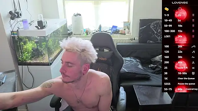 Rayzel White online show from April 2026 11:59:02 AM