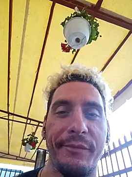 Rayzel White online show from July 2026 11:13:01 AM