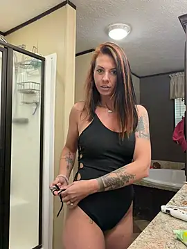 tastemecaroline online show from March 2026 10:05:01 PM