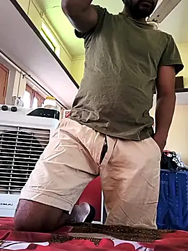 Hottlund6 online show from April 2026 01:45:01 AM