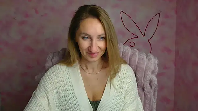 Diana Sweeet  online show from April 2026 05:25:02 AM