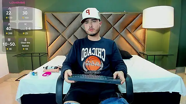 Salvattore Muller online show from March 2026 08:57:02 PM