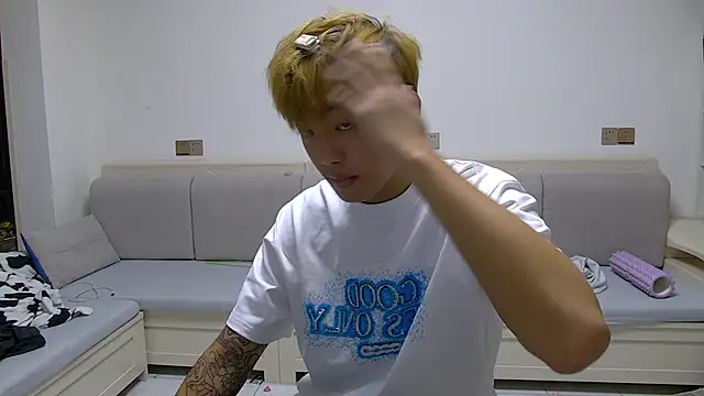 Chocolates-001 online show from March 2026 06:18:01 AM