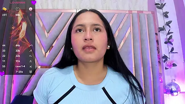 lis dubois online show from February 2026 01:32:02 PM