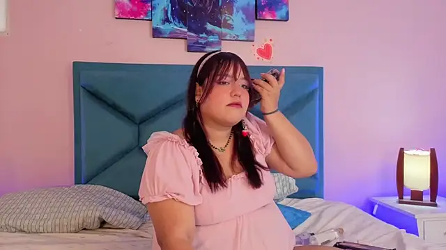 AleSweet online show from March 2026 12:32:01 PM