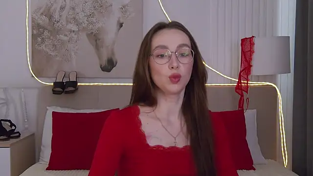 Emily Simon online show from April 2026 05:23:01 AM