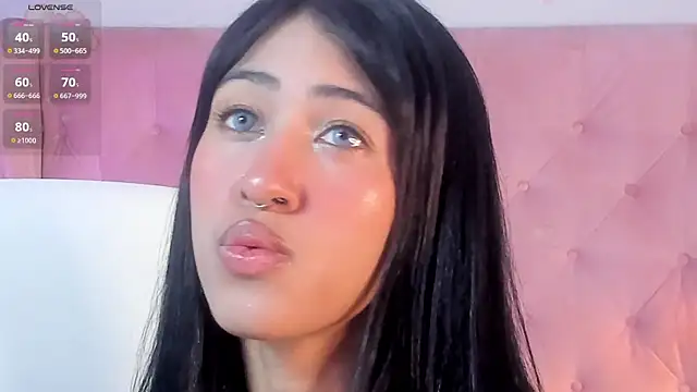 internett sweetheart online show from March 2026 04:40:02 AM