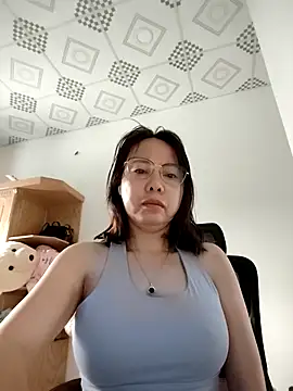 Famrita online show from April 2026 11:51:01 PM