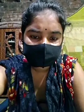 Hot Sweeti online show from April 2026 10:35:02 PM