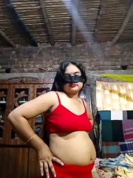 Hot Sweeti online show from May 2026 09:03:02 AM