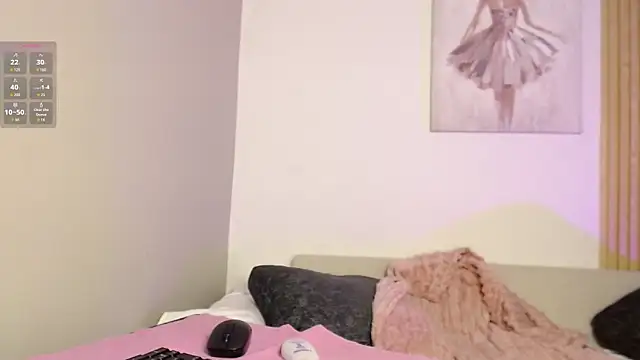 chloe peach  online show from March 2026 12:10:02 PM