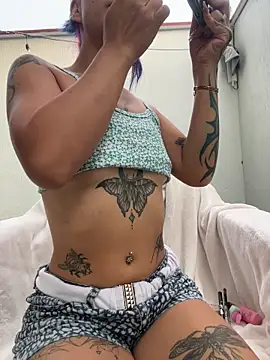 Snapshot of Namii_cute chatting on February 2026 11:52:01 AM Namii cute online show from February 2026 11:52:01 AM