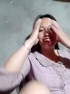 Gummiesu online show from February 2026 08:16:01 PM