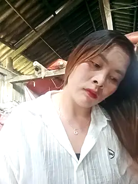 Bling sexy online show from April 2026 08:37:01 AM