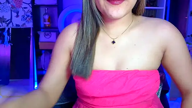 Snapshot of _Maanvi_ chatting on June 2026 10:01:02 PM Maanvi online show from June 2026 10:01:02 PM