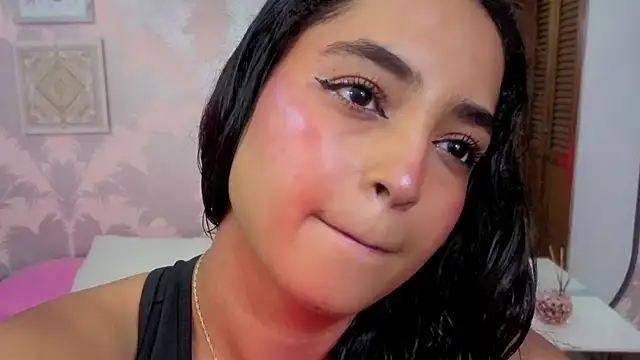 Emma Thompssonn online show from March 2026 12:05:01 PM