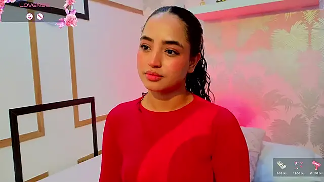 Emma Thompssonn online show from July 2026 12:07:02 PM