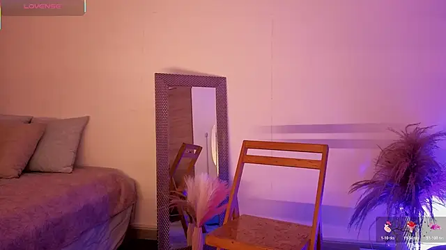 fransheskarossi online show from March 2026 12:09:01 PM