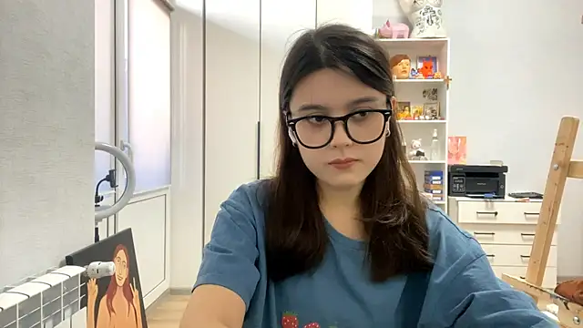 SaintMari online show from March 2026 12:33:02 PM