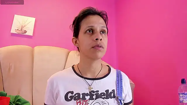 mitzukywinteer online show from March 2026 08:04:02 PM