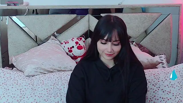 Snapshot of Sabrinaaa__ chatting on July 2026 03:18:02 PM Sabrinaaa online show from July 2026 03:18:02 PM
