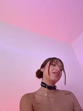 Alison Ivanova online show from June 2026 09:49:02 PM