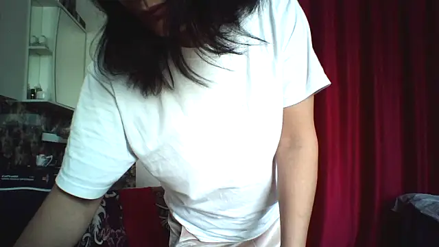 bella2322 online show from April 2026 05:48:02 AM