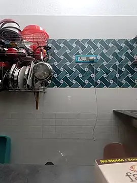 Hot-Tinaa online show from March 2026 02:42:01 PM