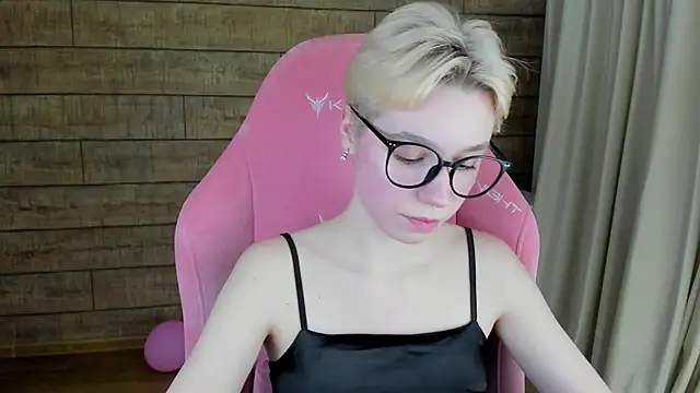 AgataGate online show from April 2026 03:01:02 PM