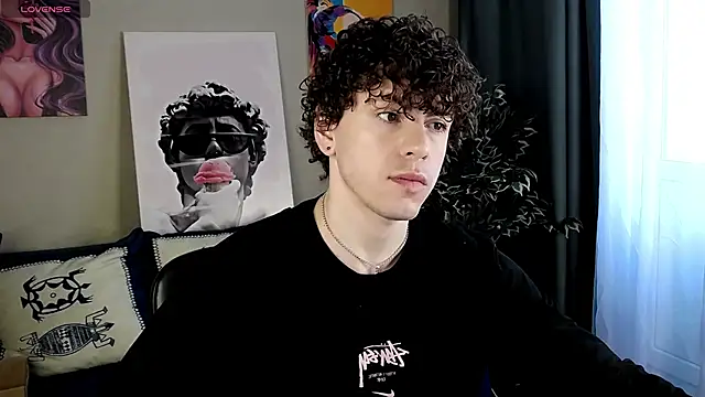 TylerGibson online show from April 2026 04:04:02 AM