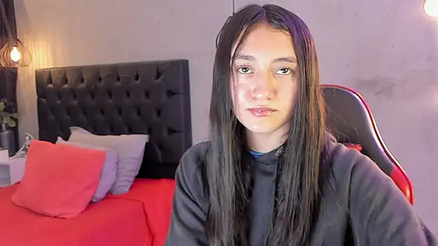 Snapshot of isabella_nowa chatting on April 2026 11:37:01 AM isabella nowa online show from April 2026 11:37:01 AM