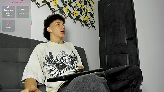 Maxxx bigcockx online show from March 2026 01:32:02 AM