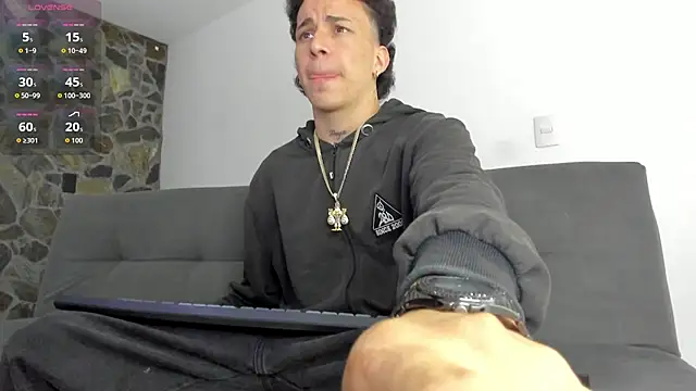 Snapshot of Maxxx_bigcockx chatting on July 2026 02:25:01 AM Maxxx bigcockx online show from July 2026 02:25:01 AM