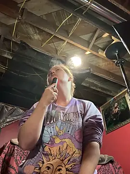 HazelFr33bird online show from October 2025 01:15:01 AM